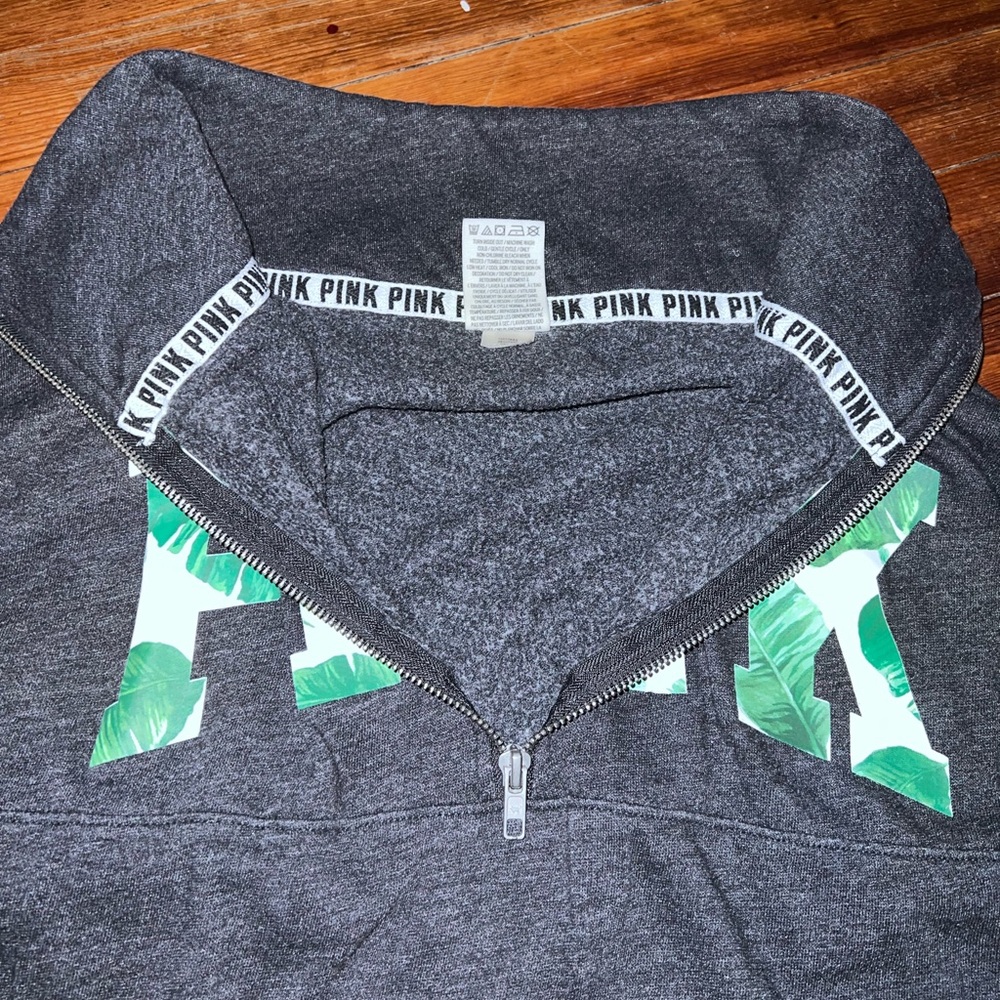 Pink brand half zip sweatshirt - Picture 5 of 5